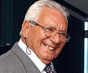 Nílton Santos