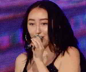 Noah Cyrus Biography