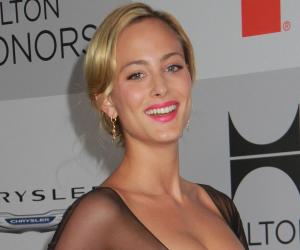 Nora Arnezeder Biography