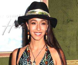 Oona Chaplin Biography