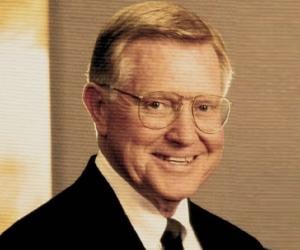 Oscar W. McConkie Jr.