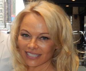 Pamela Anderson Biography