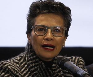 Patricia Reyes Spíndola