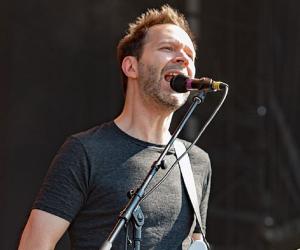 Paul Gilbert Biography