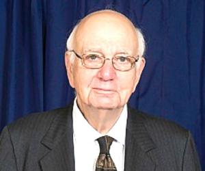 Paul Volcker Biography