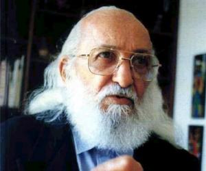 Paulo Freire