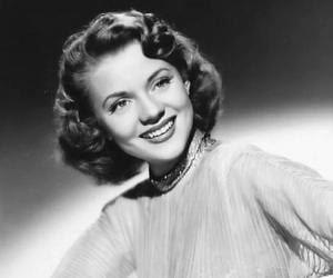 Peggie Castle