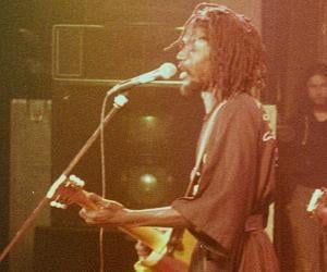 Peter Tosh Biography