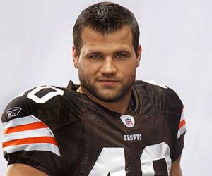 Peyton Hillis