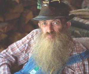 [Image: popcorn-sutton-1.jpg]