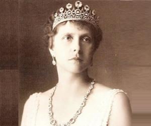 Princess Alice ... Biography