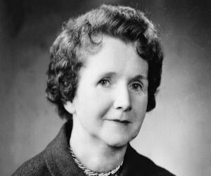 Rachel Carson Biography