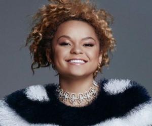 Rachel Crow