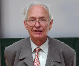 Reinhard Selten