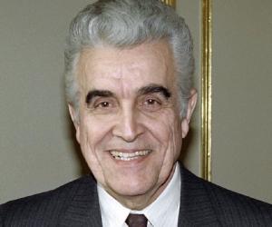 René Girard Biography