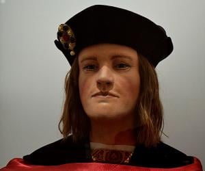 Richard III of ... Biography