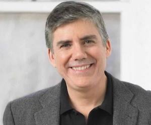 Rick Riordan Biography