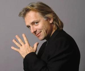 Rik Mayall