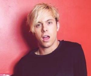 Riker Lynch