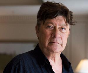 Robbie Robertson Biography