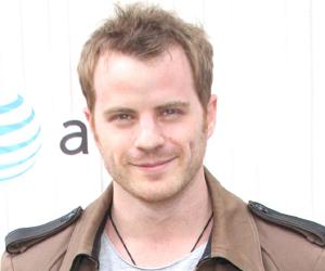 Robert Kazinsky