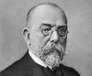 Robert Koch Was A Prominent German Bacteriologist