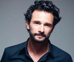 Rodrigo Santoro Biography