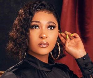 Rosaline Meurer