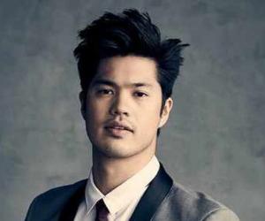 Ross Butler