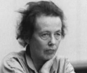 Ruth Berghaus
