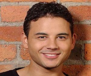 Ryan Thomas