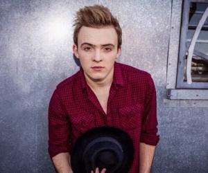 Ryland Lynch