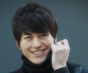 Ryu Soo-young Biography