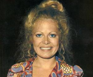 Sally Struthers