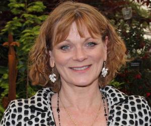 Samantha Bond