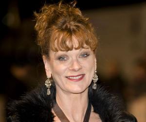 Samantha Bond