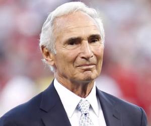 Sandy Koufax Biography - Facts, Childhood, Family Life & Achievements