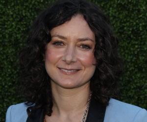 Sara Gilbert