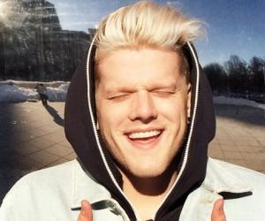 Scott Hoying