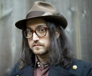 Sean Lennon