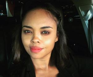 Sharon Leal