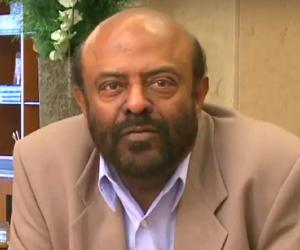 Shiv Nadar Biography