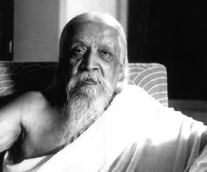 Sri Aurobindo Biography