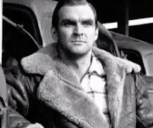 Stanley Baker