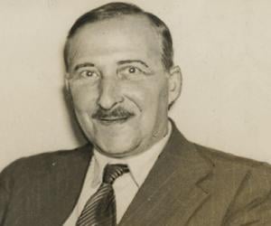 Stefan Zweig Biography