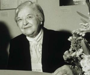 Stephanie Kwolek