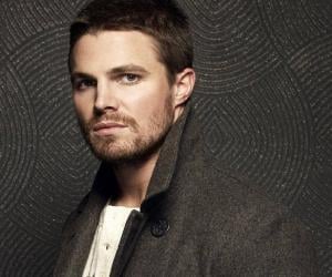 Stephen Amell