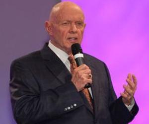 Stephen Covey Biography