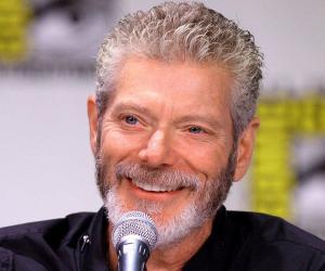 Stephen Lang