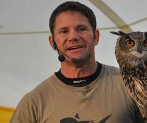 Steve Backshall